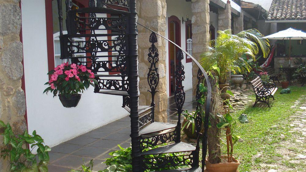 Pousada Solar Do Algarve Em Paraty Ha 5 Minutos Do Centro Historico Zewnętrze zdjęcie