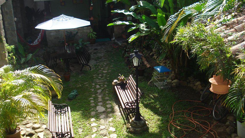 Pousada Solar Do Algarve Em Paraty Ha 5 Minutos Do Centro Historico Zewnętrze zdjęcie